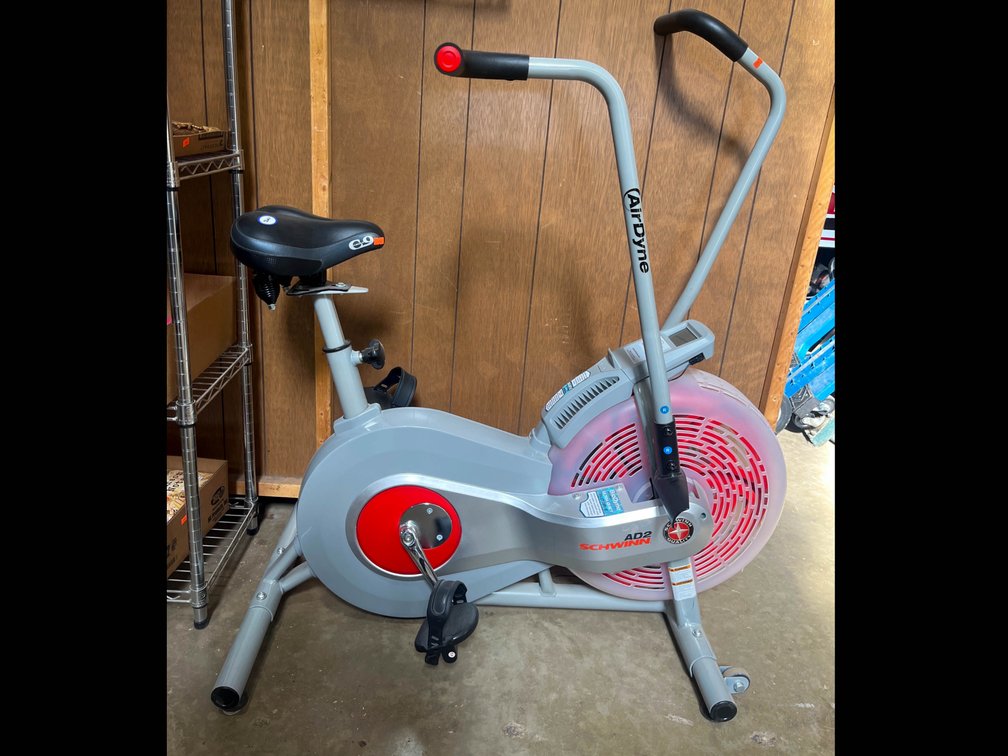 Schwinn 100425 Airdyne AD2 Upright Exercise Bike