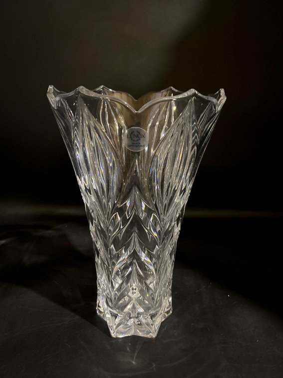 Lenox Crystal Vase with Scalloped Edge