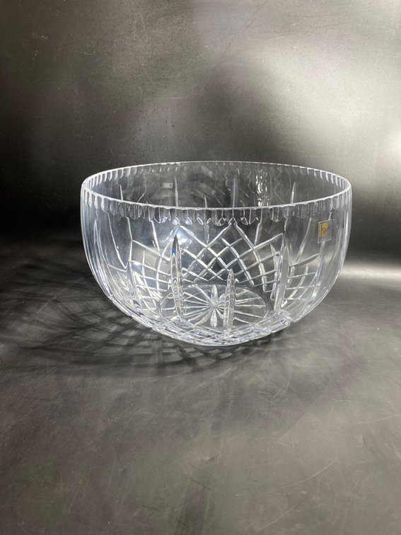 Darshi Crystal Cut Glass Bowl with Intricate Design
