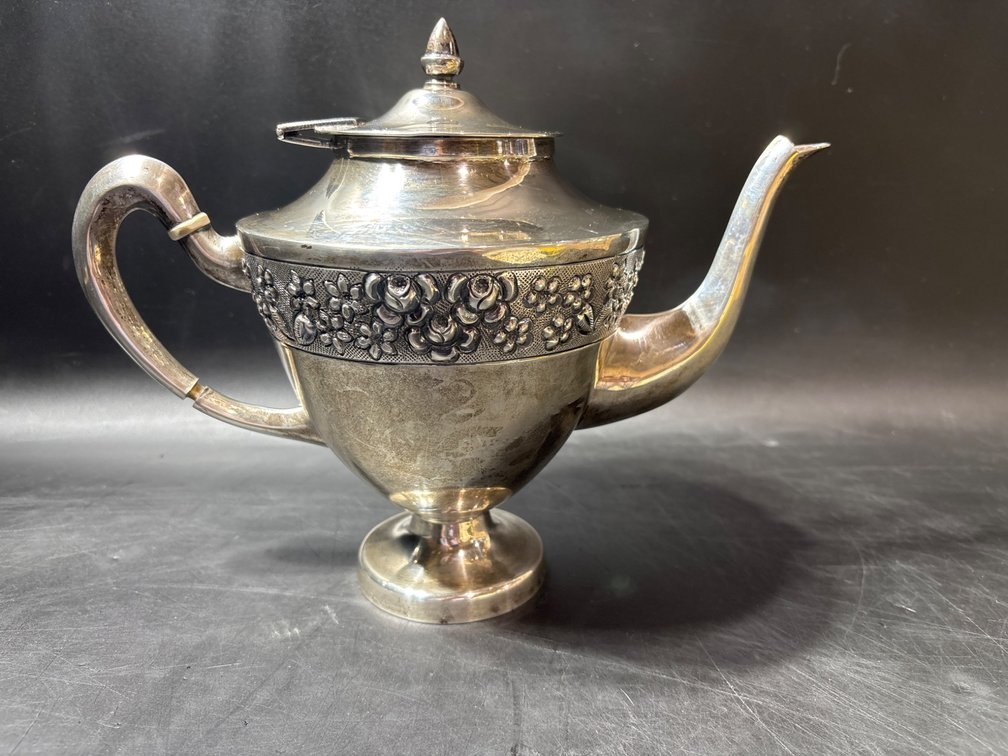 Mexican Sterling Silver Teapot with Floral Band Decoration