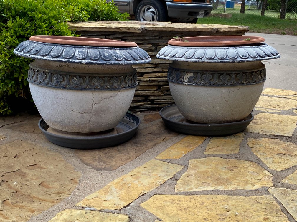 16”x21” Heavy Duty Plastic Decorative Planters With Terracotta Inserts