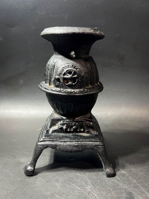 Cast Iron Miniature Ornamental Potbelly Stove