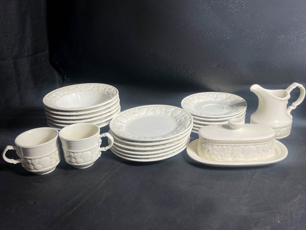 Vernon Ware by Metlox White Dinnerware Set with Fruit Embossed Pattern