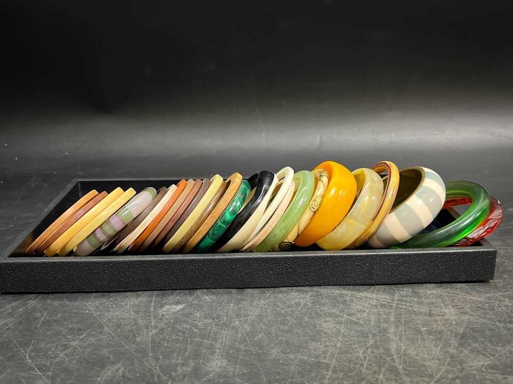Bakelite, Lucite, and Plastic Bangles