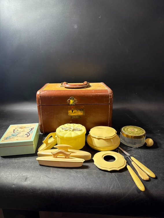 Vintage Vanity and Train Case with Assorted Accessories