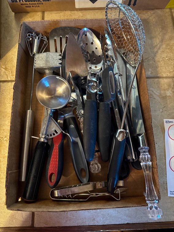 Kitchen Utensil and Tool Set with Metal and Plastic Handles