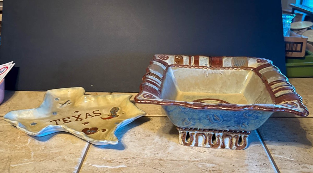 Canyon Ranch Collection Texas-Themed Ceramic Dish Set