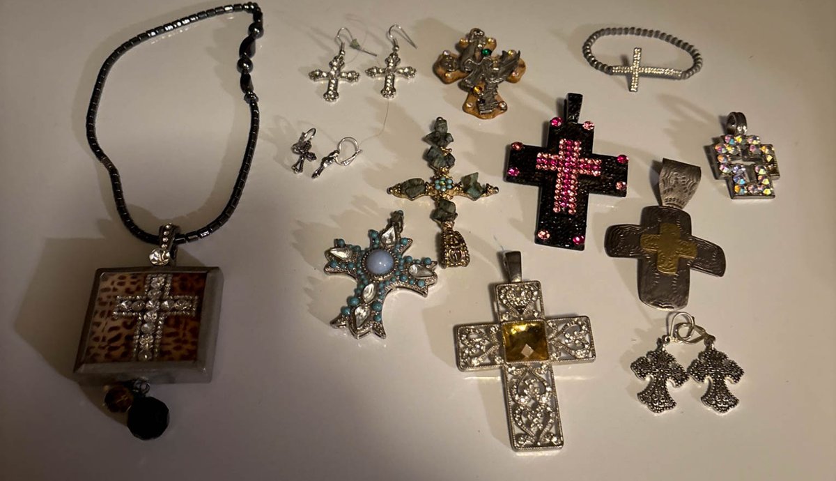 Cross-Shaped Jewelry and Pendants