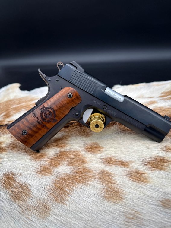 Defiant 1911 Custom Commander .45 ACP with 4 1/4 Inch Barrel and Flat Trigger