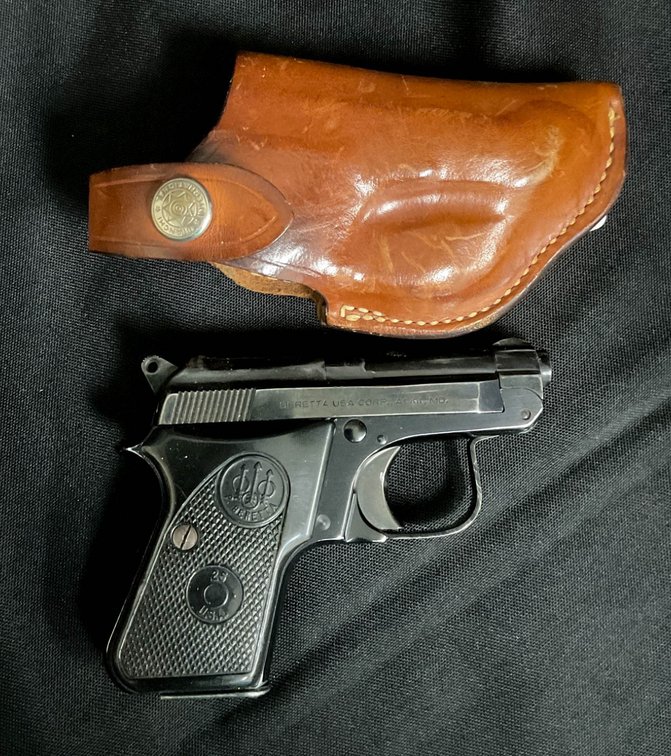 Beretta 950 BS Jetfire .25 ACP Pistol With Leather Holster