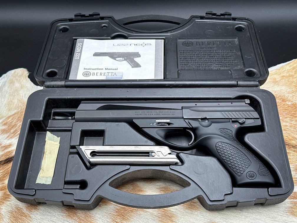 Beretta U22 Neos .22LR Semi-Automatic Pistol with Hard Case and Accessories