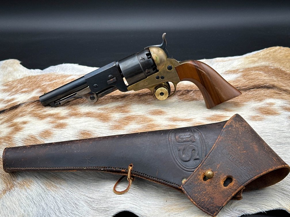 .44 Caliber Black Powder Revolver with Holster