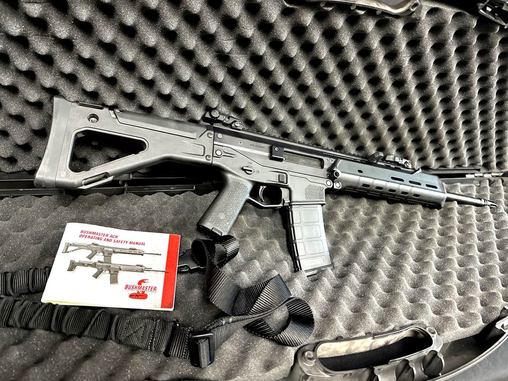 Bushmaster ACR .223/5.56 Rifle with Factory Case, Book, and Sling