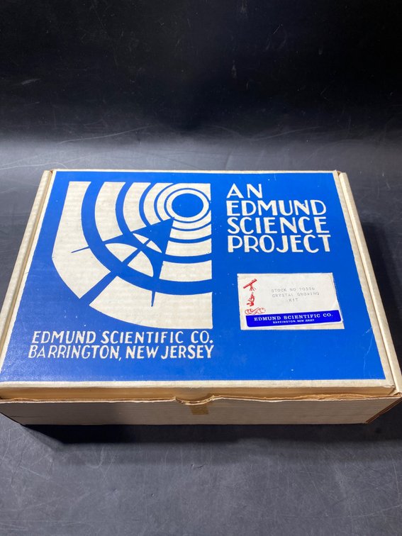 Edmund Scientific Co. Science Kit with Instruction Manual and Components