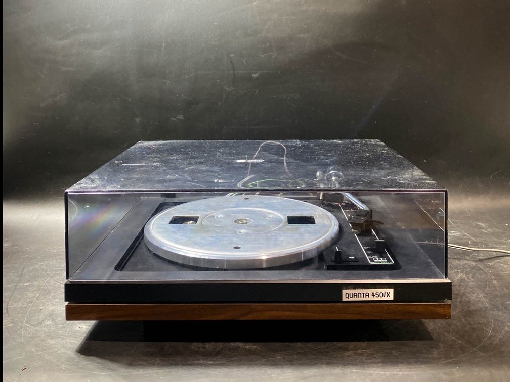 Quanta 450SX Belt-Driven Turntable With Dust Cover