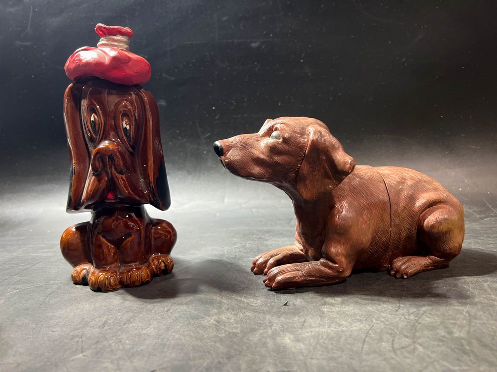 Dog-Themed Decorative Items, Ceramic and Composite Material