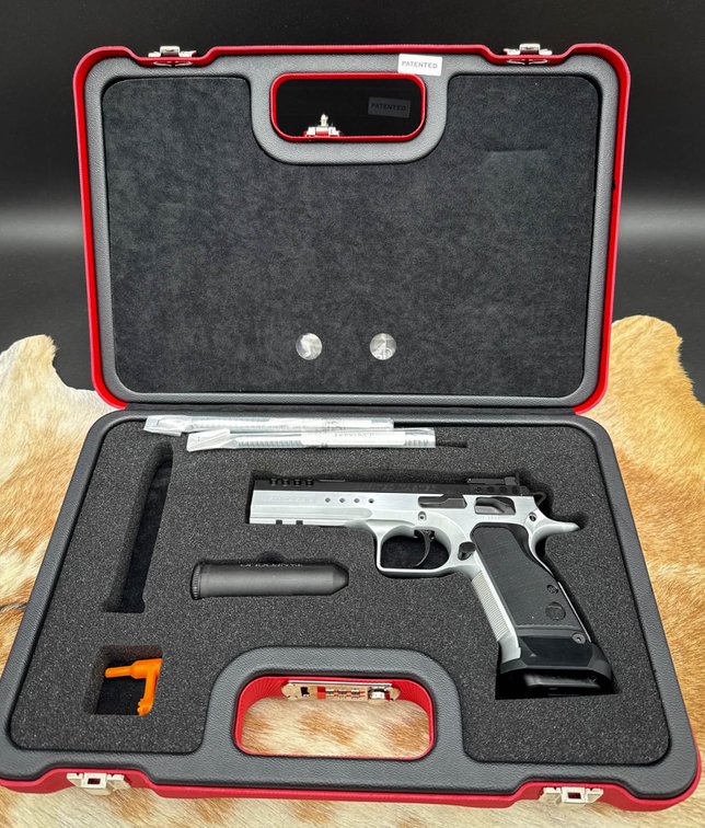 Tanfoglio Defiant Limited Master Duotone .40 S&W Semi-Automatic Pistol