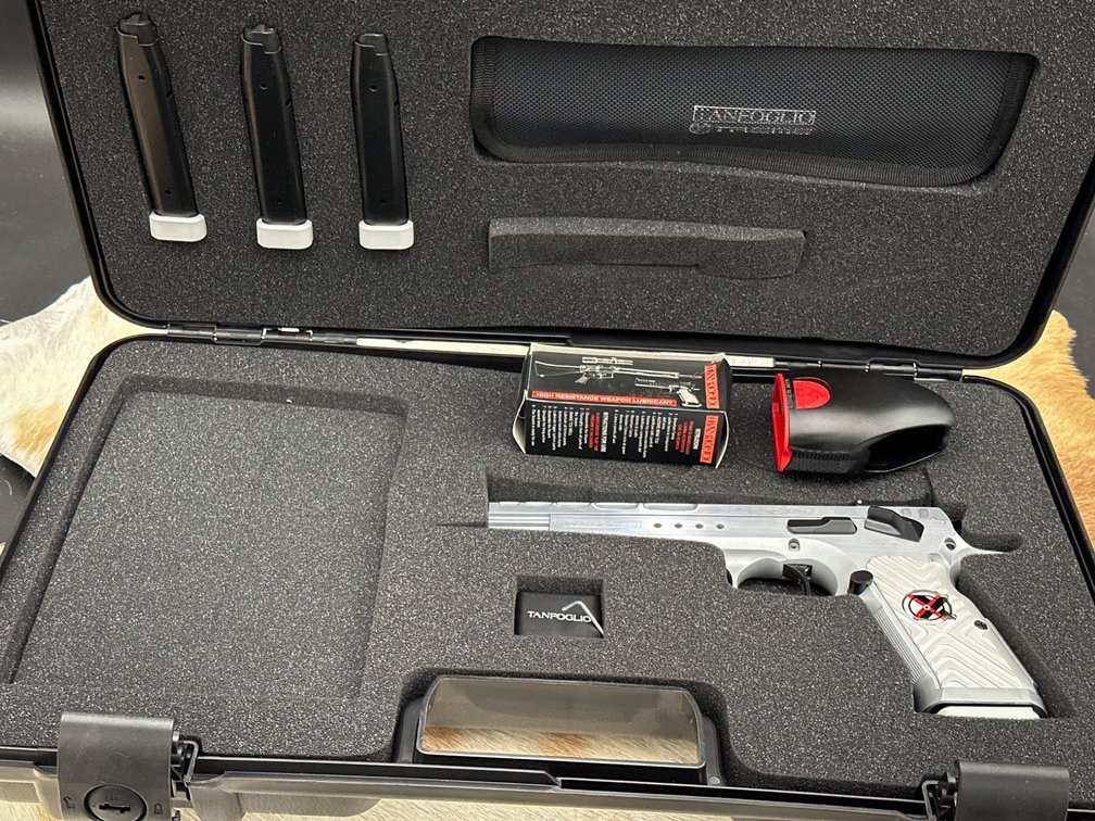 Tanfoglio Gold Match Xtreme .40 S&W Competition Pistol with Accessories