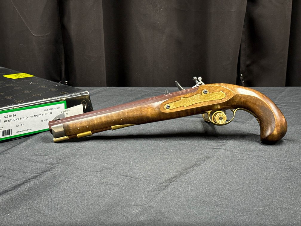 Davide Pedersoli Kentucky Pistol .54 Caliber Flintlock with Maple Stock