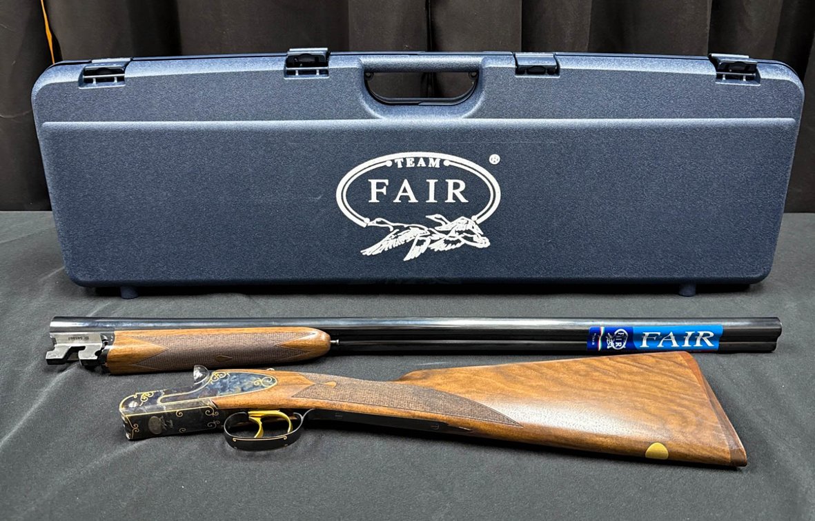 FAIR Iside 702 20 GA Shotgun with Case and Accessories