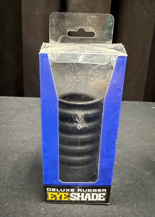 UTG Deluxe Rubber Eye Shade with 3 Inserts for Scope (SCP-ES403),