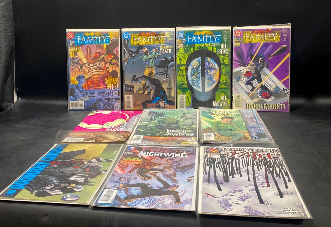 10 DC Comics, Including Batman Family and More