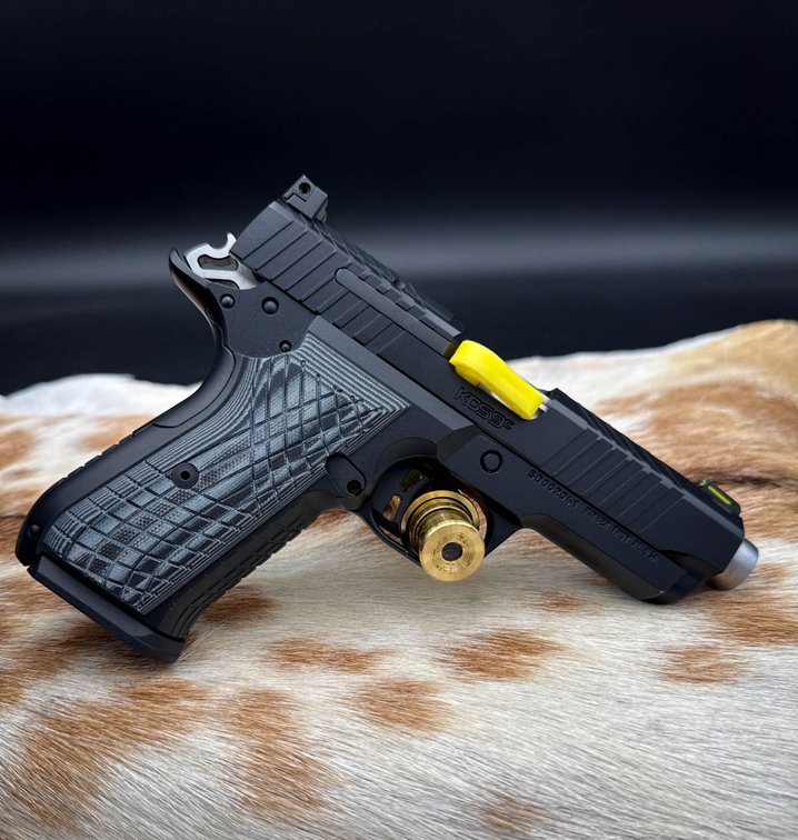Kimber KDS9C 9mm Pistol with Case, Extra Magazines in Pouches, and Trigger Lock- New