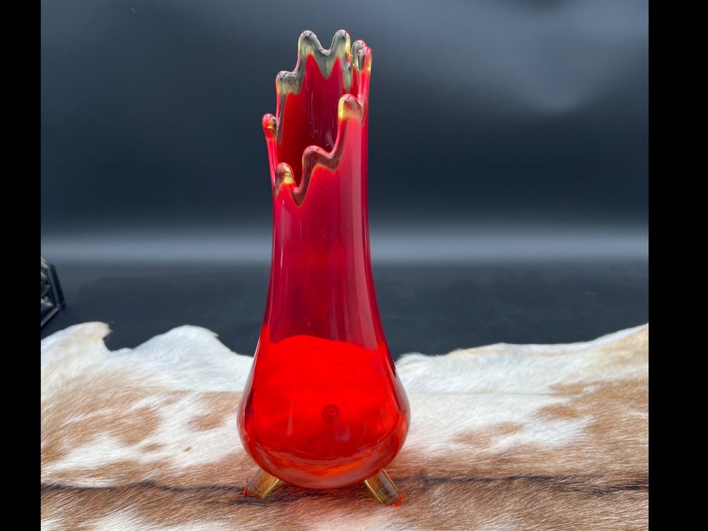 Red Glass Vase with Crimped Rim, 2” Wide, and Glowing Effect Under UV Light