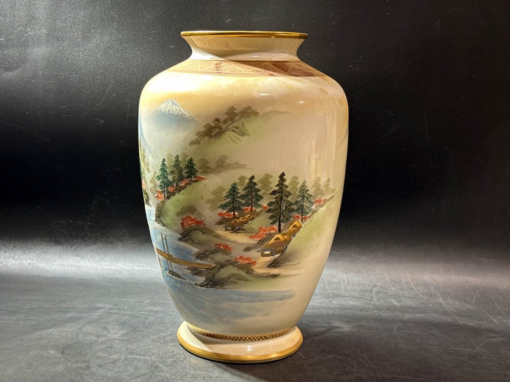 Hand-Painted Japanese Porcelain Vase with Landscape Scene and Gold Accents