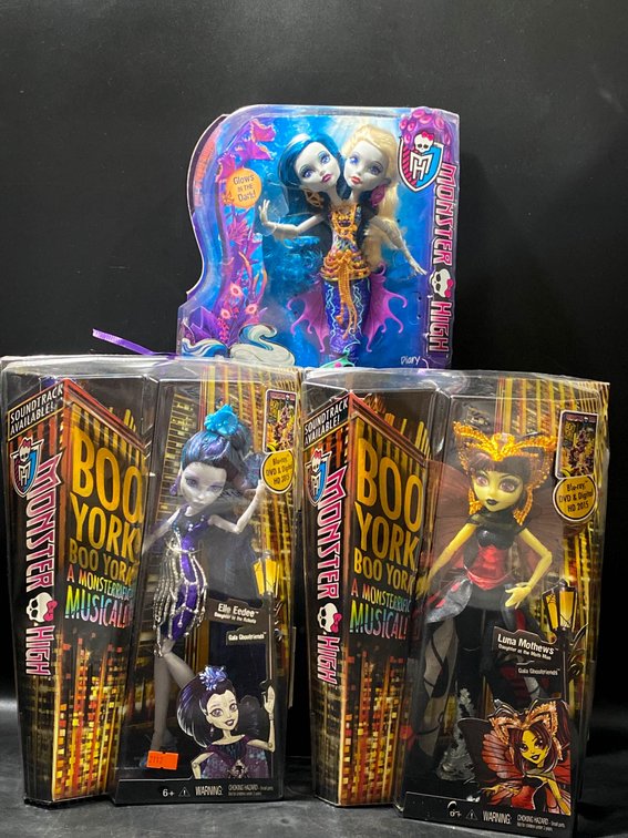 Monster High Great Scarrier Reef & Boo York Musical Dolls, NIB