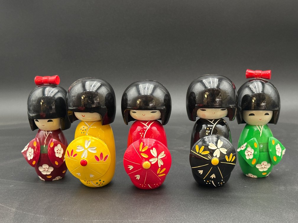 5 Hand-Painted Japanese Kokeshi Wooden Dolls