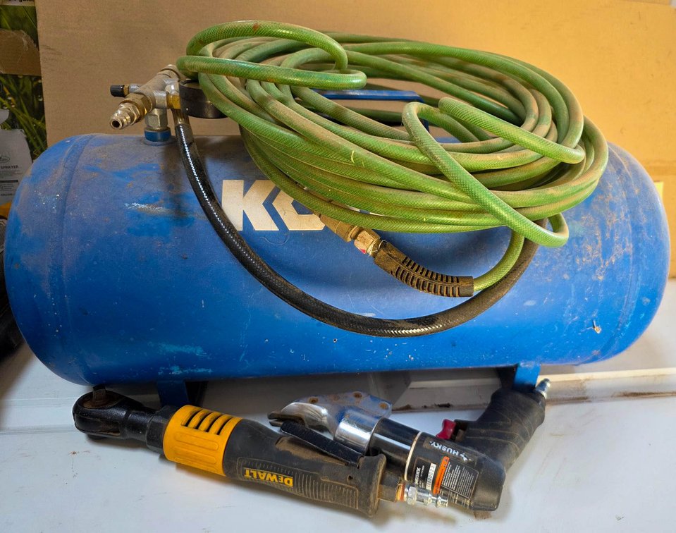 Kobalt Air Tank with Husky Air Shear and DeWalt Air Ratchet