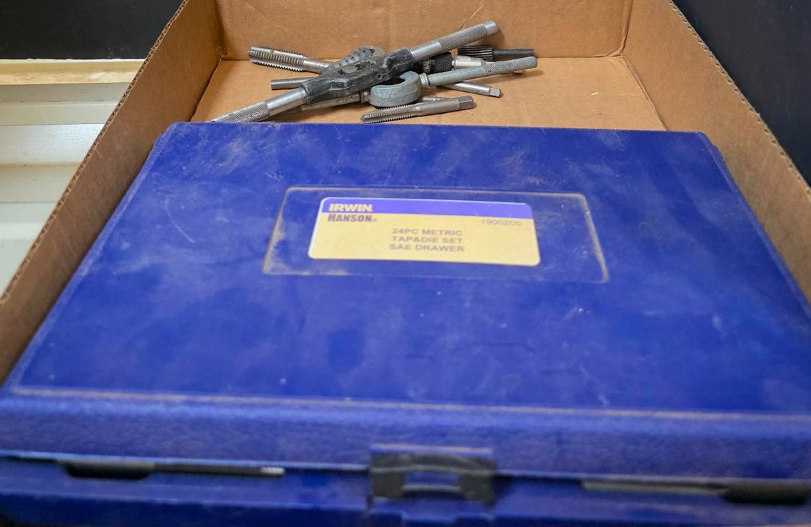 Irwin Hanson SAE Metric Tap and Die Set with Blue Case