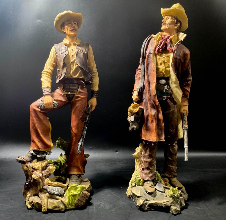 Western Cowboy Figurines in Resin on Decorative Bases