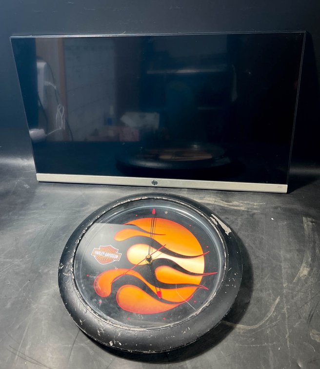 HP Monitor With Harley Davidson-Themed Wall Clock