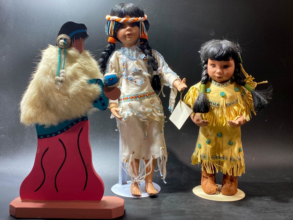 Native American-Inspired Dolls and Figurine Set