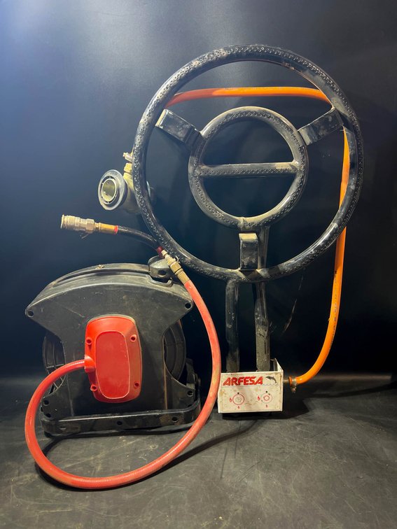 Arfesa Gas-powered Heating Unit with Hose Reel System