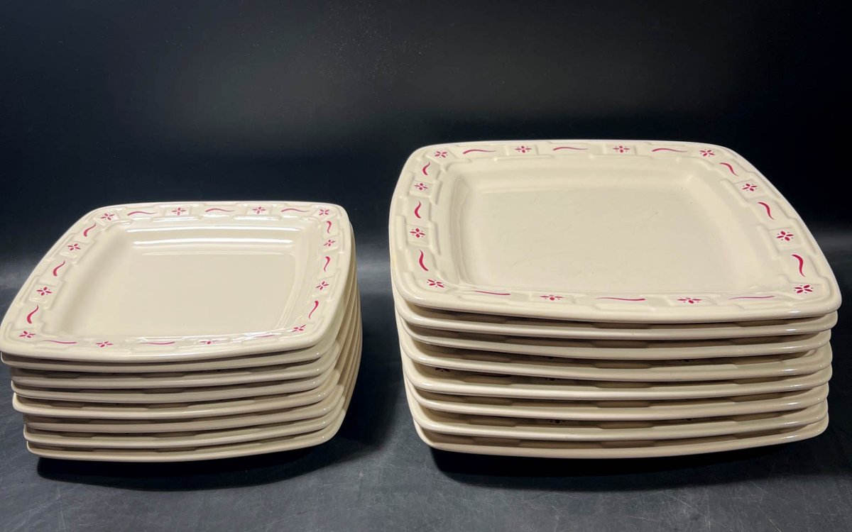 Square Ceramic Plates with Red Pattern – 16 plates in all