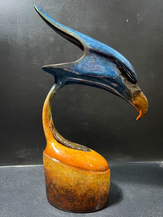 Imago MCSI 2007 ‘Triumph’ Blue Eagle Sculpture by Ferrero