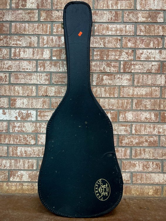 Telluride Classical Acoustic Guitar with Hard Shell Case, 43×17