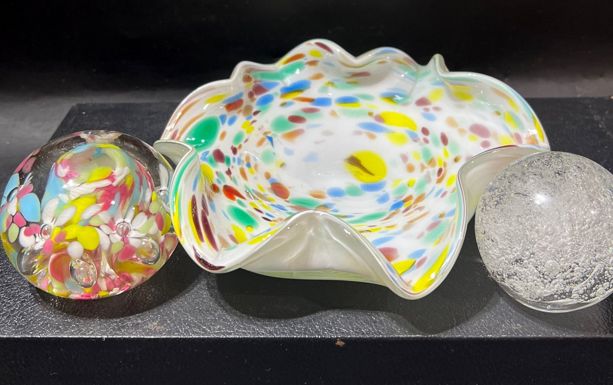 Decorative Glass Lot Featuring Fused Glass Bowl and Pair of Paperweights
