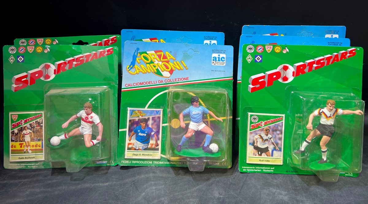 7 Sportstars and Forza Campioni Soccer Figurines, Mint on Card