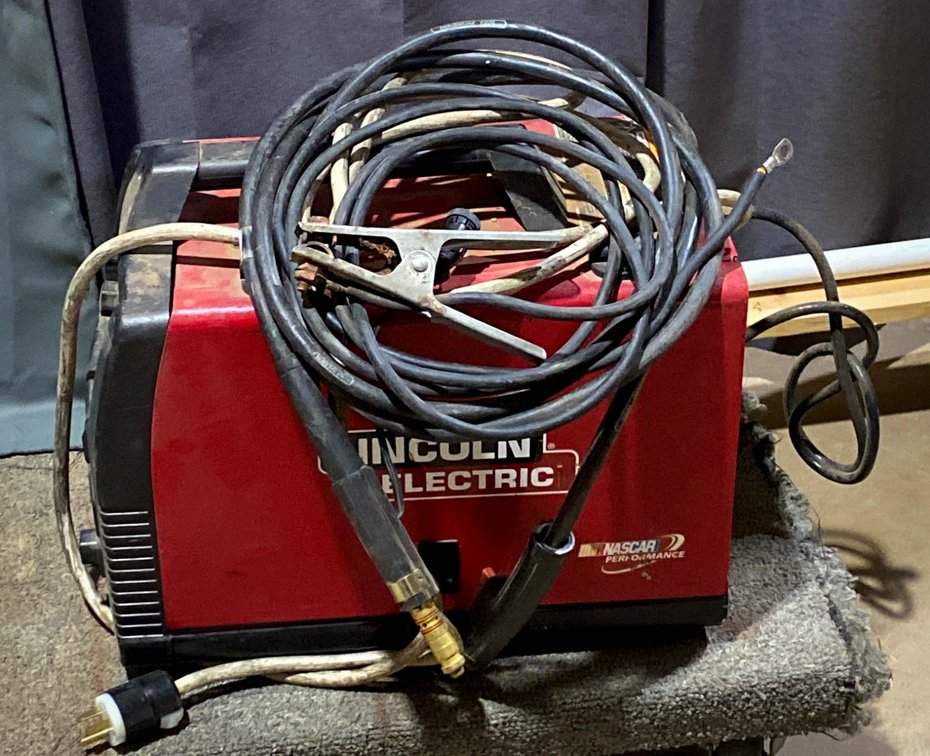 Lincoln Electric Weld-Pak 180HD Wire Feed Welder