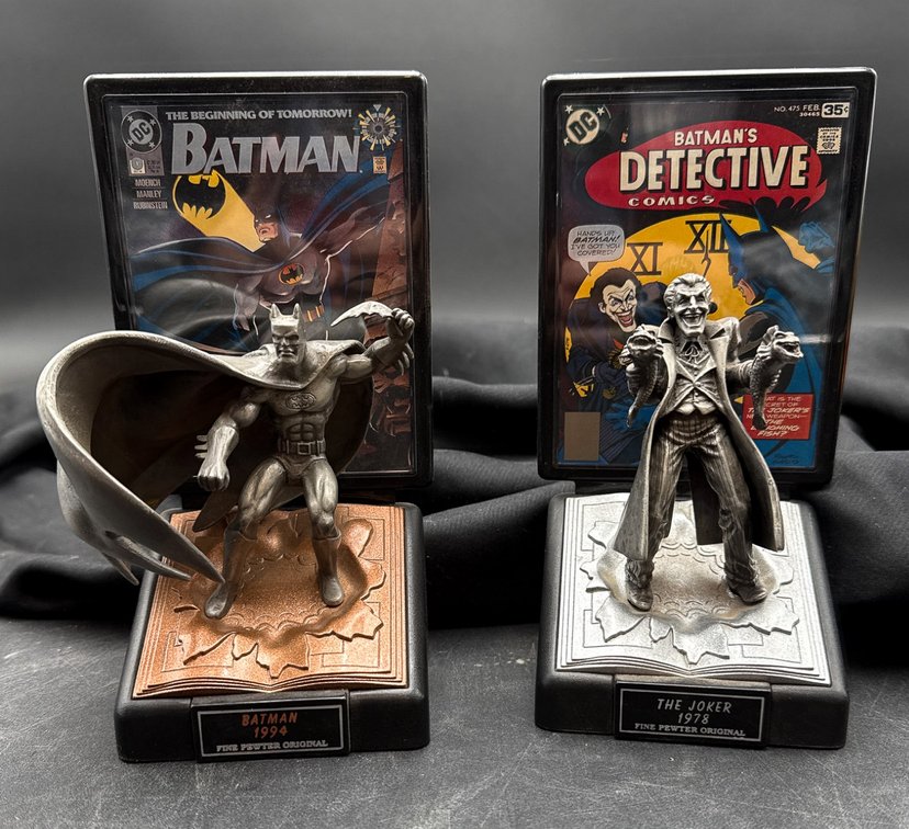 Batman and Joker Figurine Set with Comic Cover Backdrops