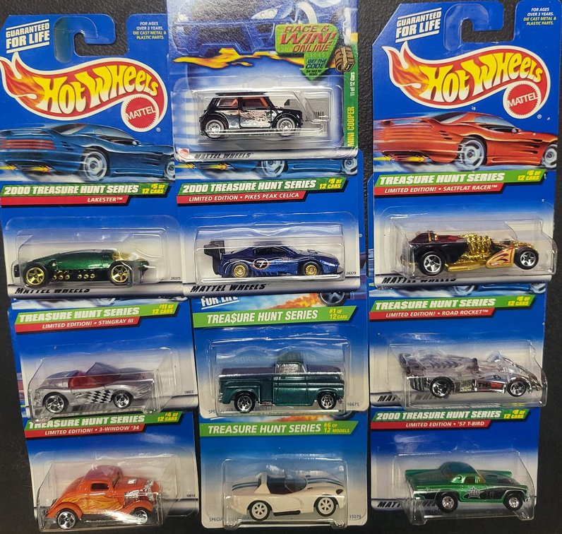 10 Hot Wheels Treasure Hunt Series Cars in Blister Packaging Including 1 Super Treasure Hunt 