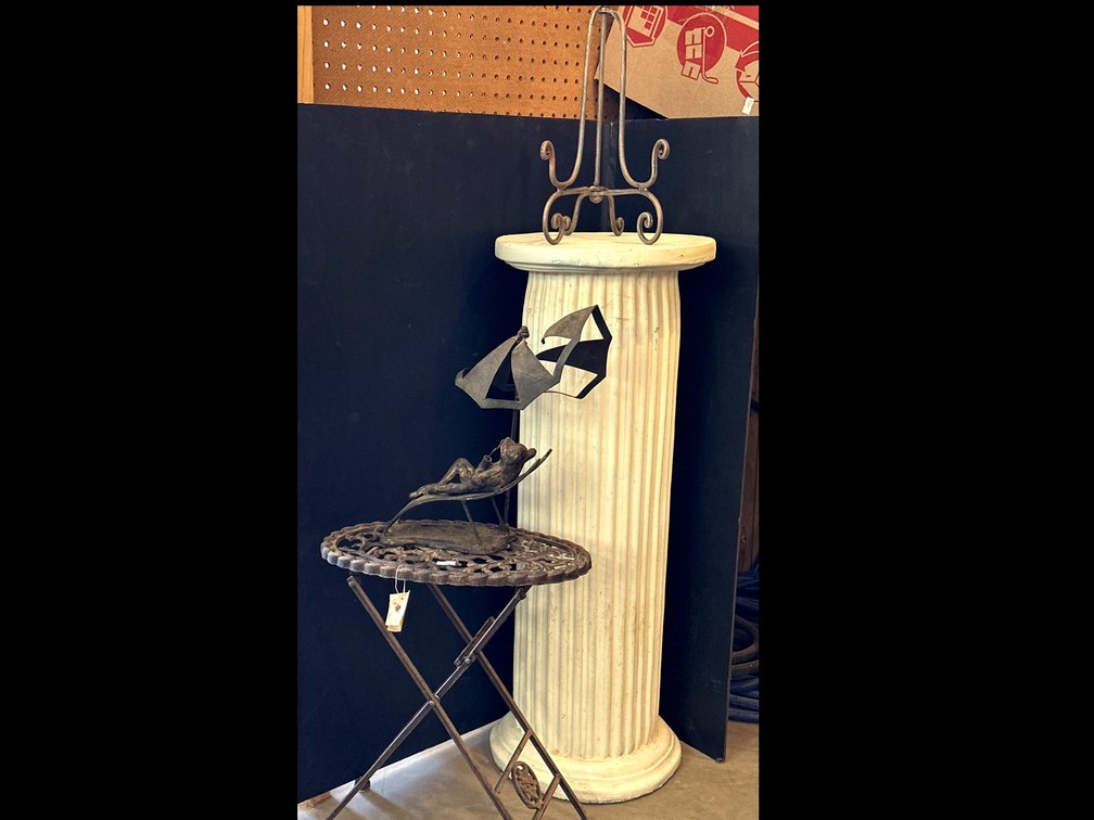 White 30-inch Pedestal with Decorative Accent Pieces