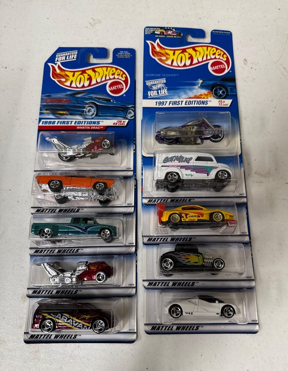 Hot Wheels 1997 and 1998 First Editions Lot of 10 Cars in Original Packaging
