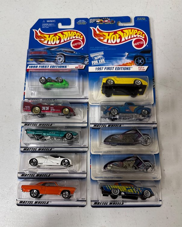 10 Hot Wheels First Editions from 1997 and 1998, Factory-Sealed