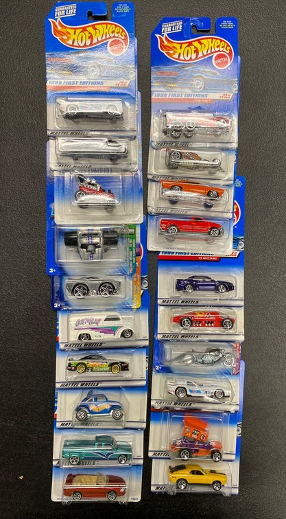 20 Hot Wheels First Edition Cars in Original Packaging