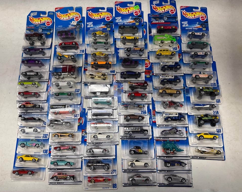 72 Hot Wheels Die-Cast Model Cars in Original Packaging